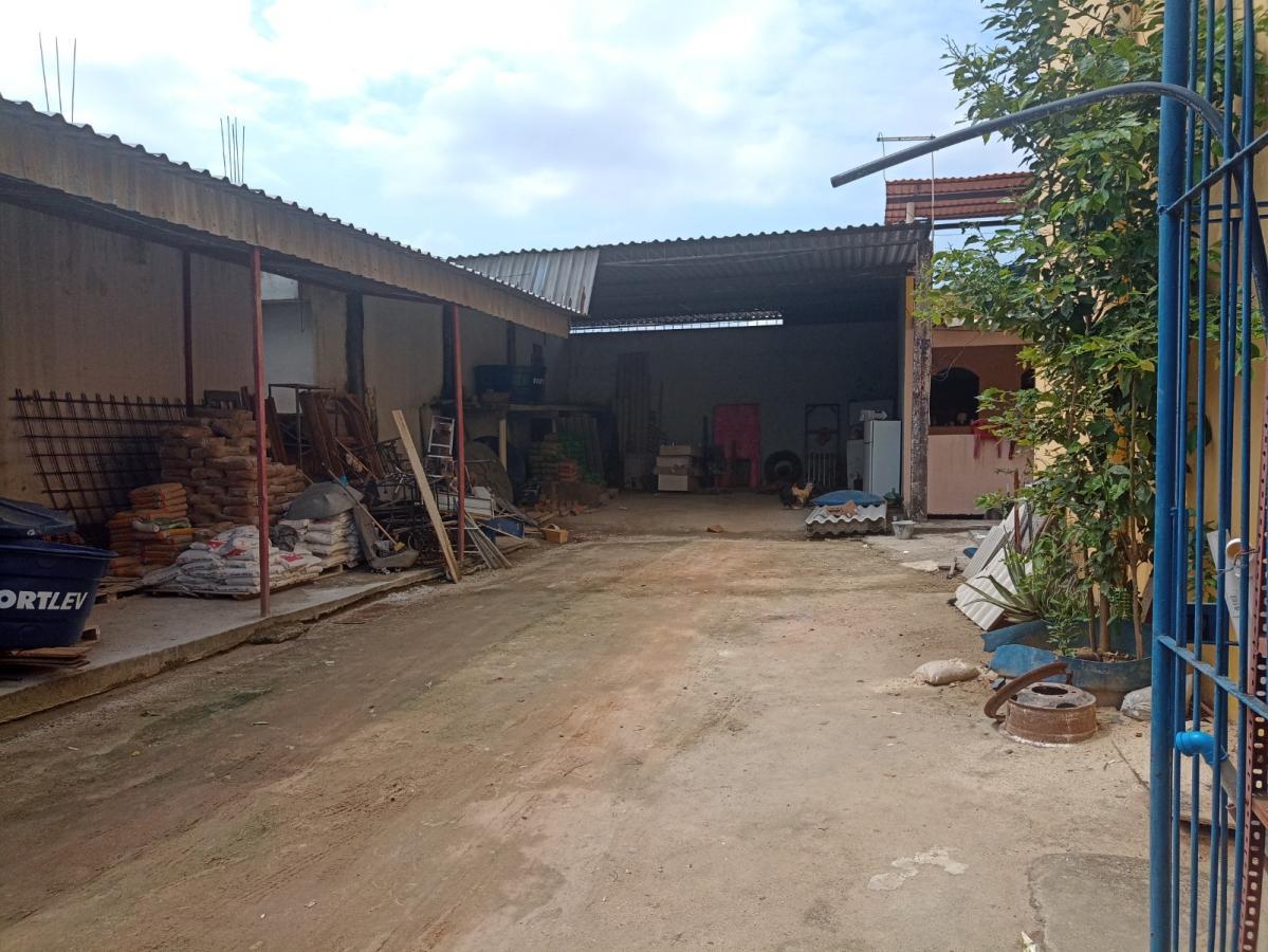 Prédio Inteiro à venda com 4 quartos, 1000m² - Foto 17